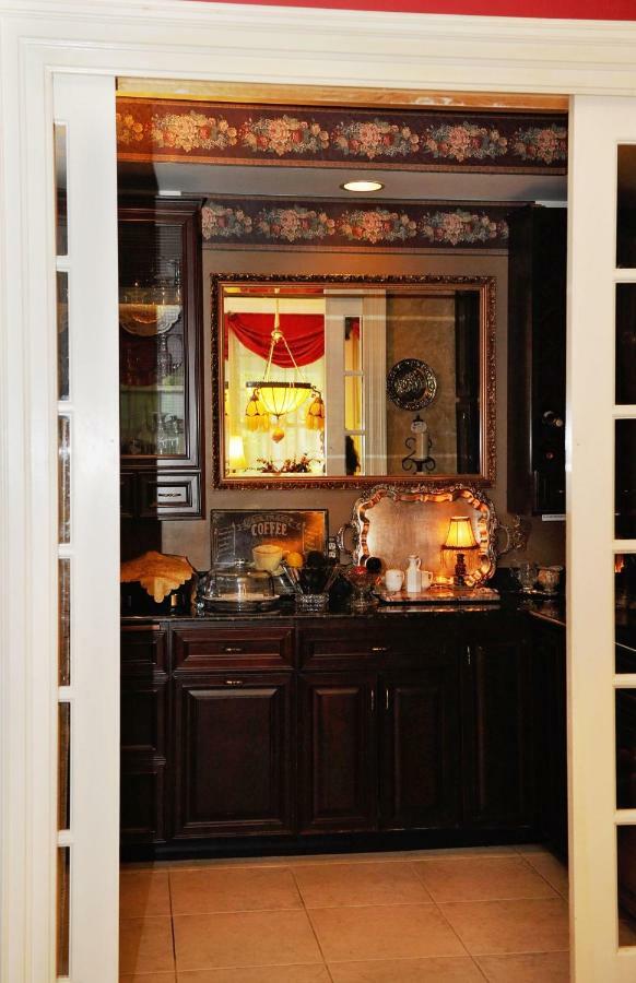 A Walk In The Woods Bed And Breakfast Southold Ngoại thất bức ảnh