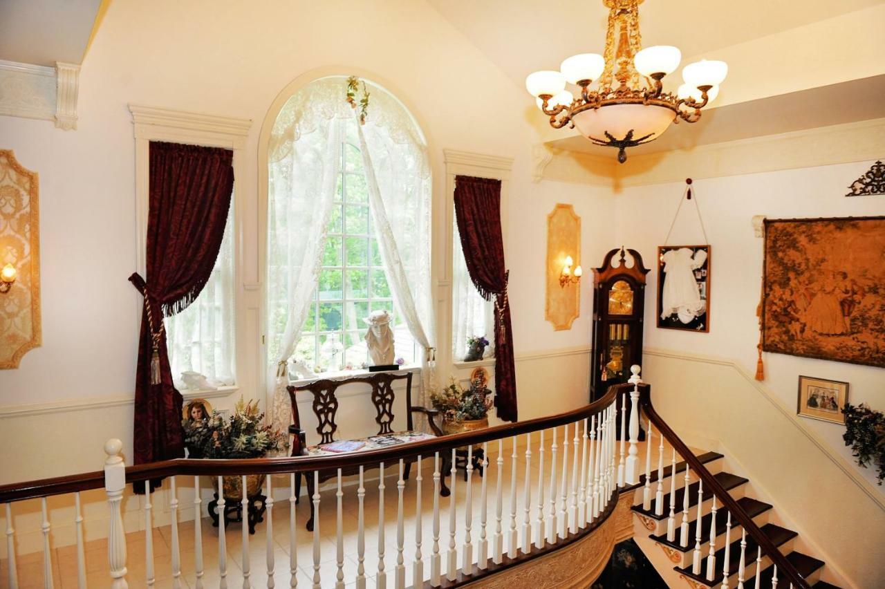 A Walk In The Woods Bed And Breakfast Southold Ngoại thất bức ảnh