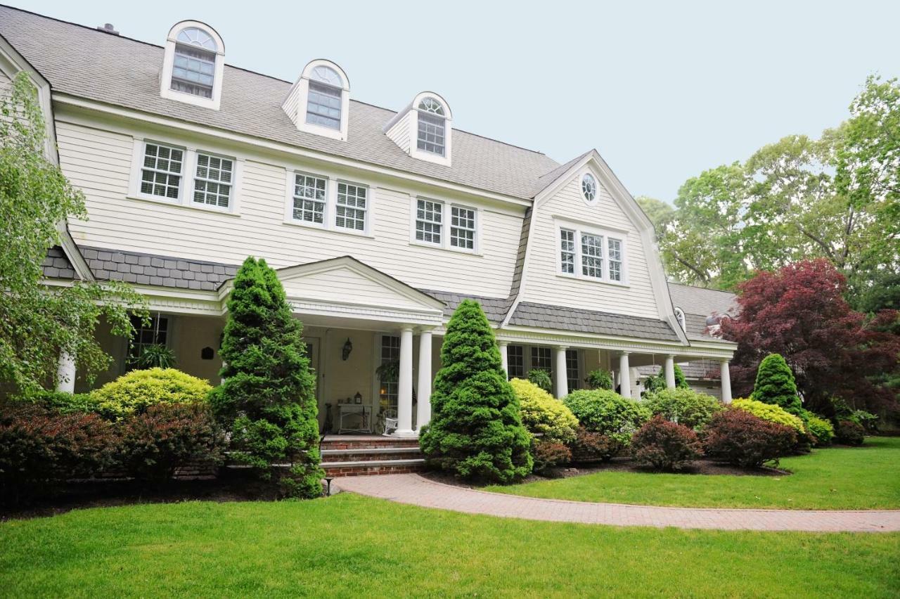 A Walk In The Woods Bed And Breakfast Southold Ngoại thất bức ảnh